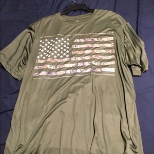 Mossy Oak dri wick shirt XL